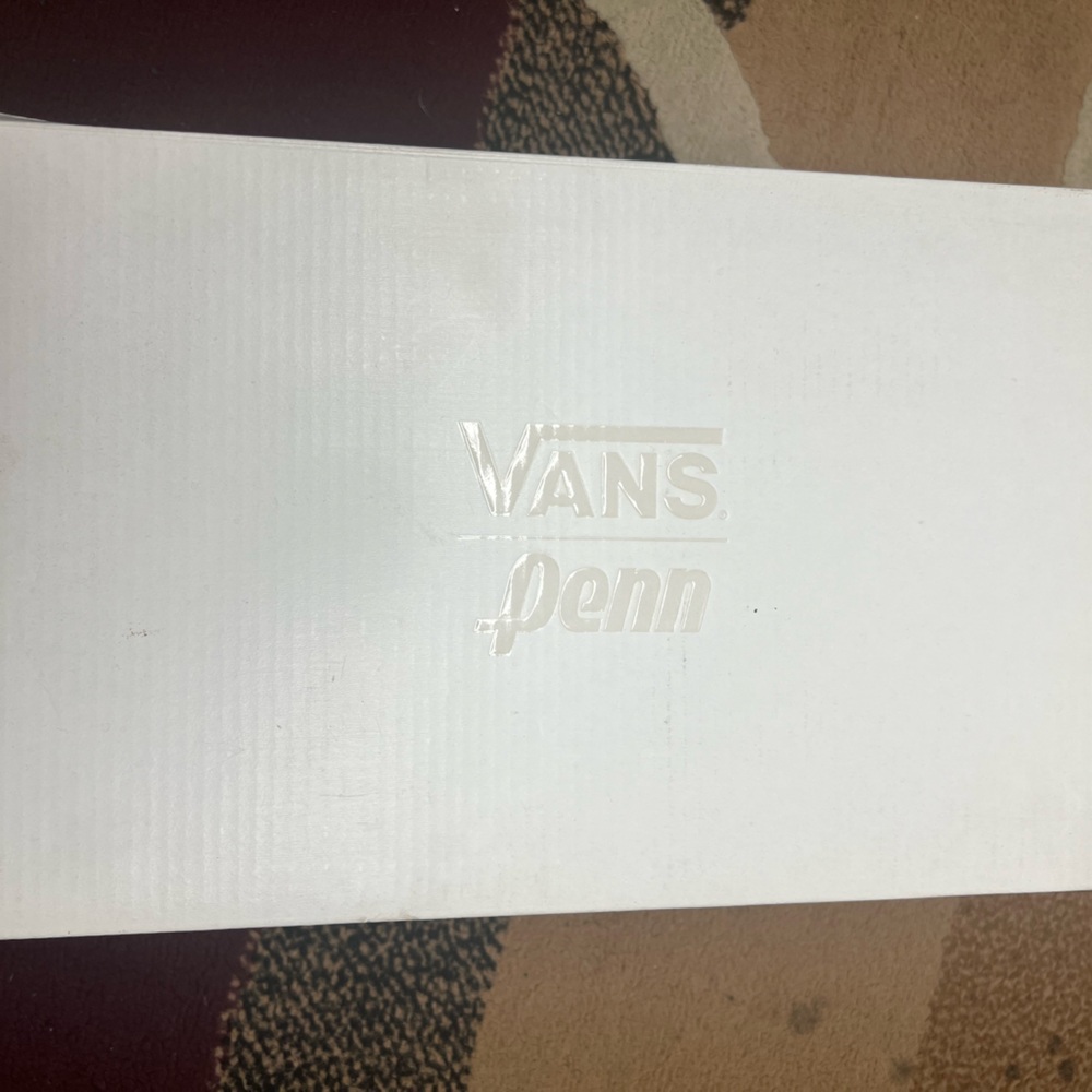 New with box comfycush Slip-On vans yellow